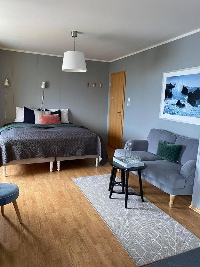 Guesthouse Stekkabol Patreksfjordur Экстерьер фото