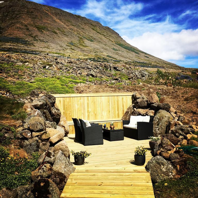 Guesthouse Stekkabol Patreksfjordur Экстерьер фото
