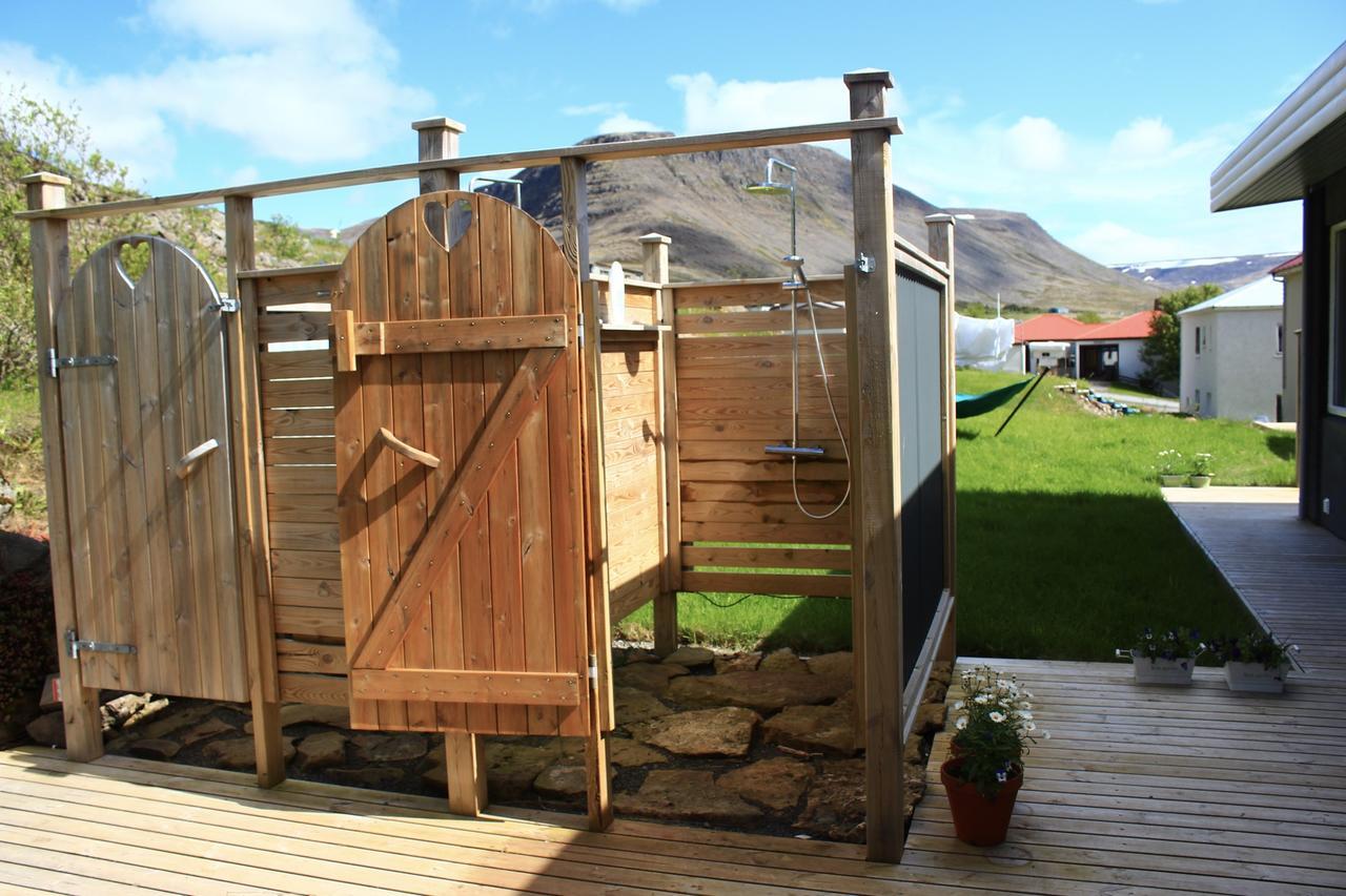 Guesthouse Stekkabol Patreksfjordur Экстерьер фото